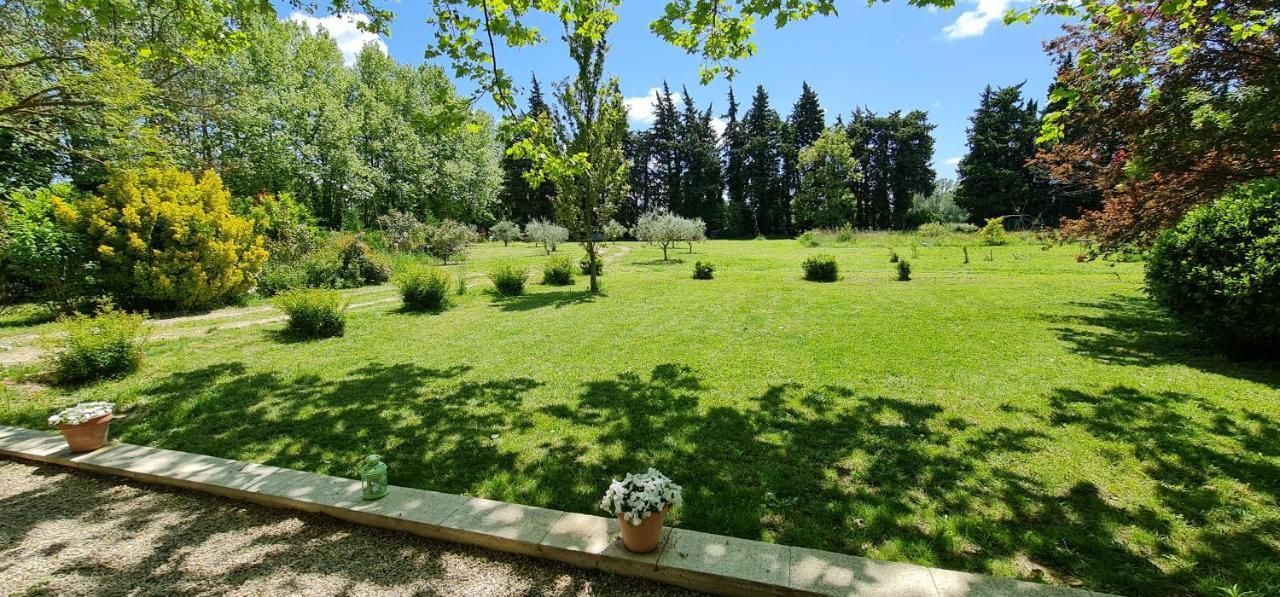 Mas De Karlotte Apartment Pernes-les-Fontaines Luaran gambar