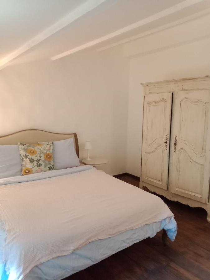 Mas De Karlotte Apartment Pernes-les-Fontaines Luaran gambar