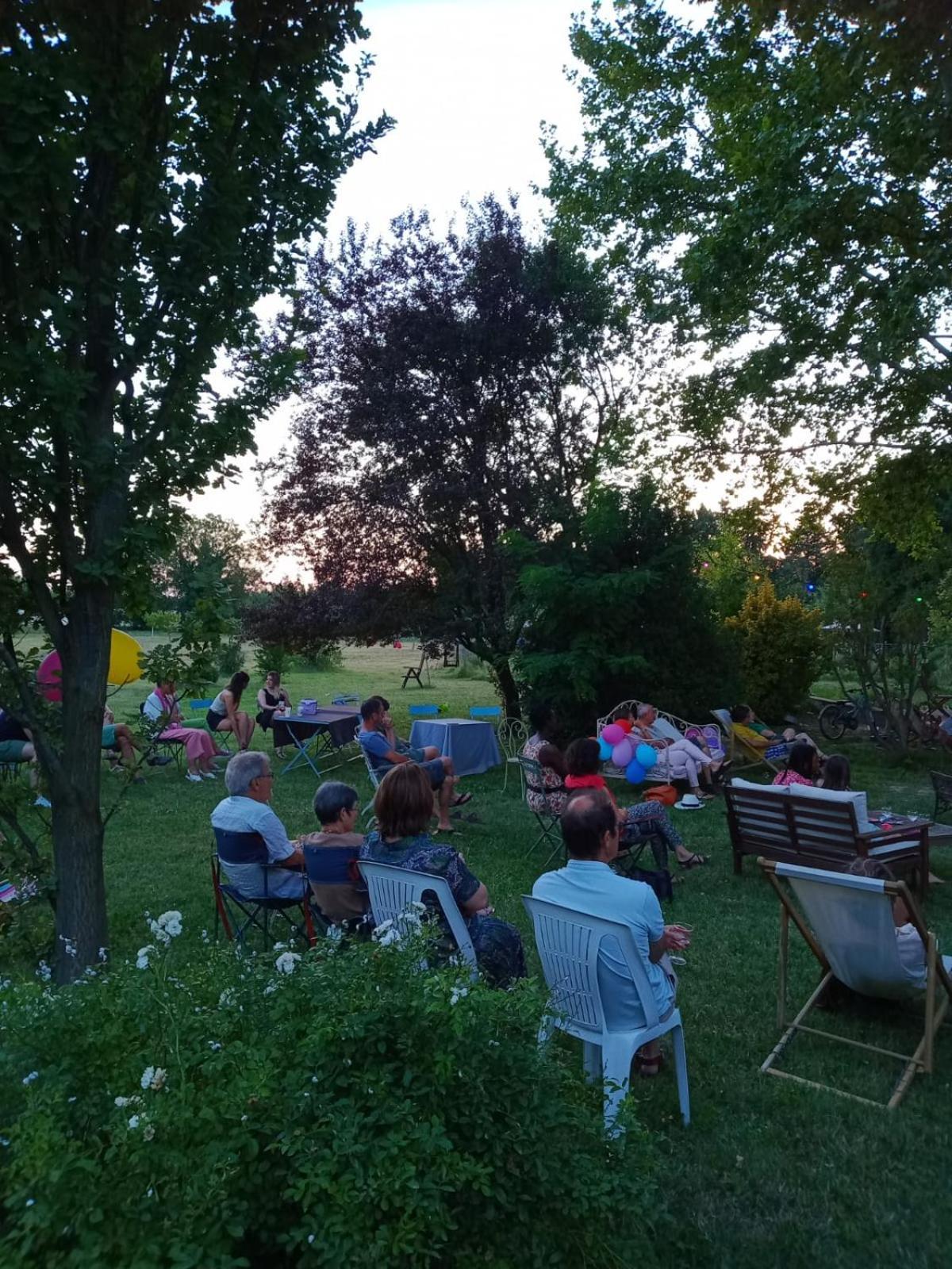 Mas De Karlotte Apartment Pernes-les-Fontaines Luaran gambar